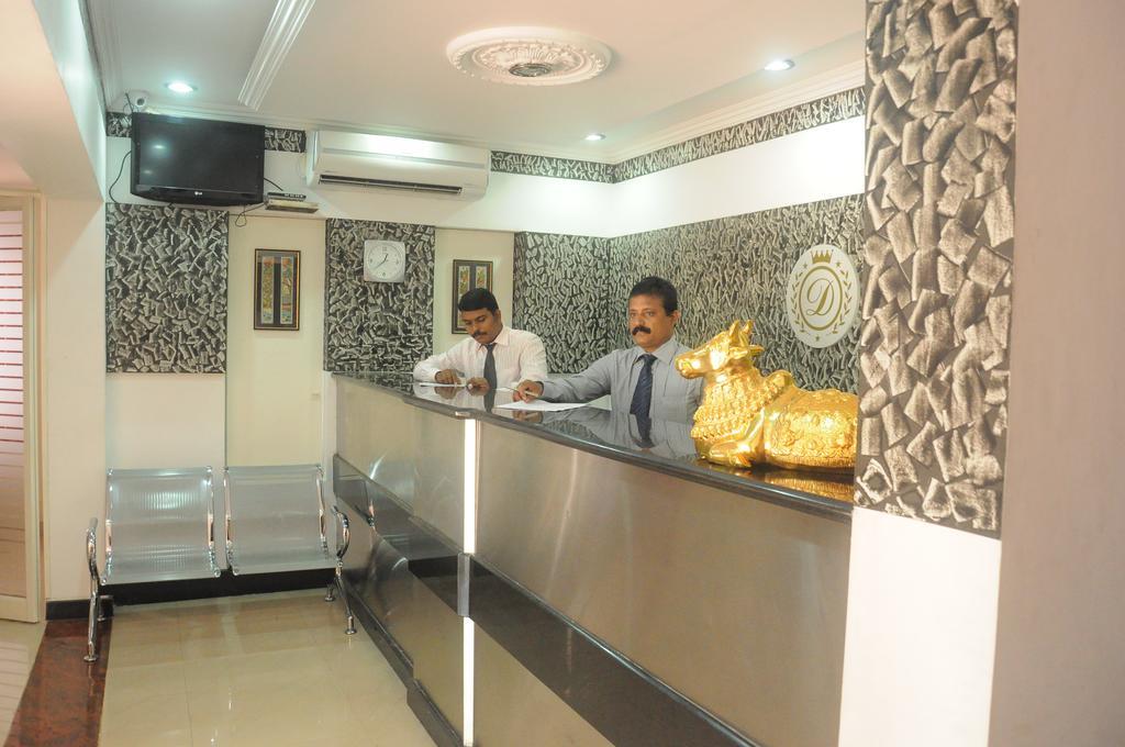 Dreamz Hotel Thiruvananthapuram Екстер'єр фото